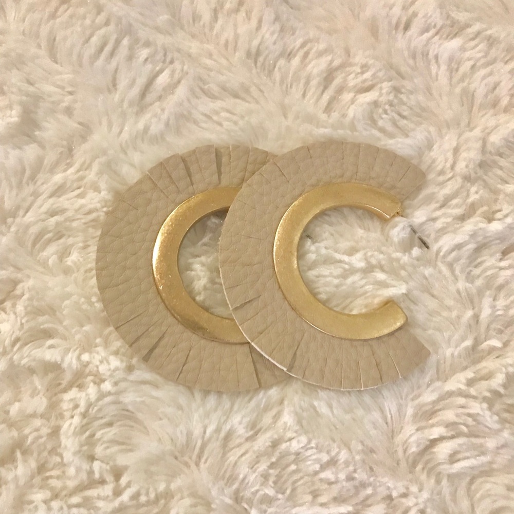 Accessaries Set - Picture 4 of 6